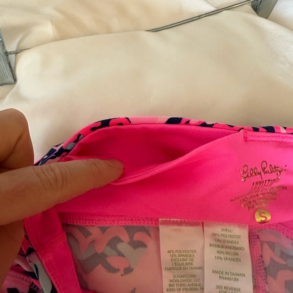Lilly Pulitzer Cropped Leggings - Picture 4 of 6